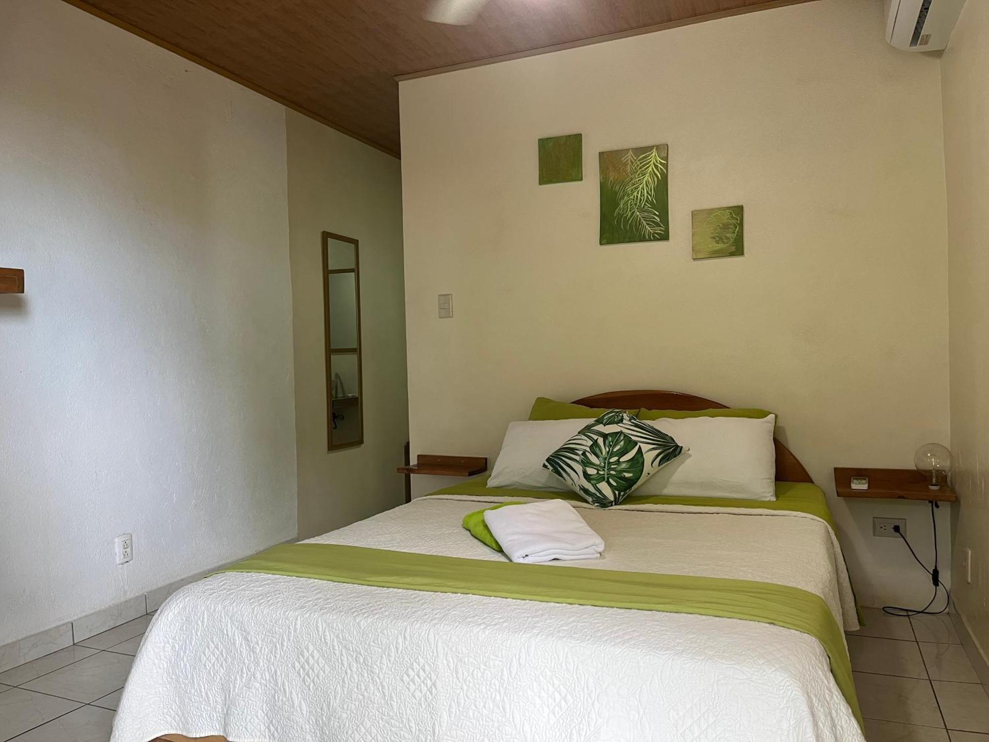 Villas Majolana Playa Herradura  Екстериор снимка