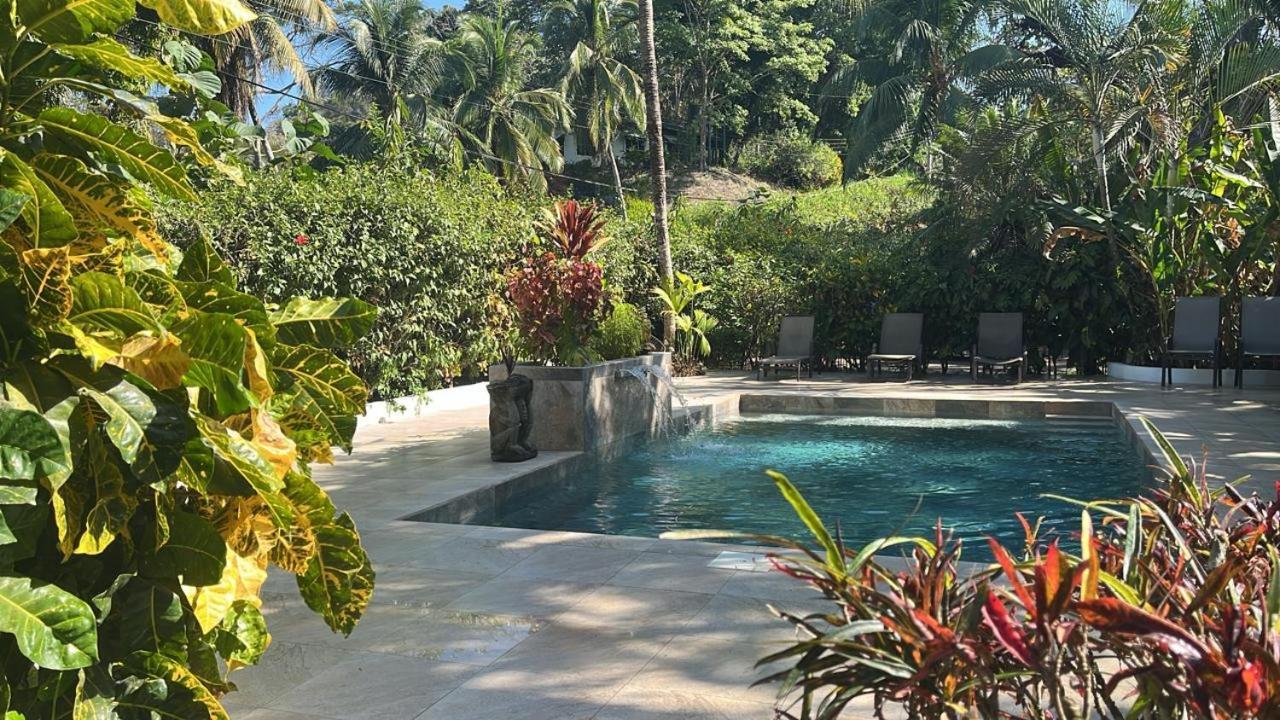 Villas Majolana Playa Herradura  Екстериор снимка